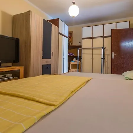 In 39255 Apartment
