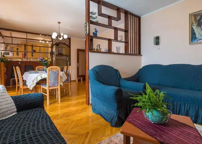 Apartment In 39255